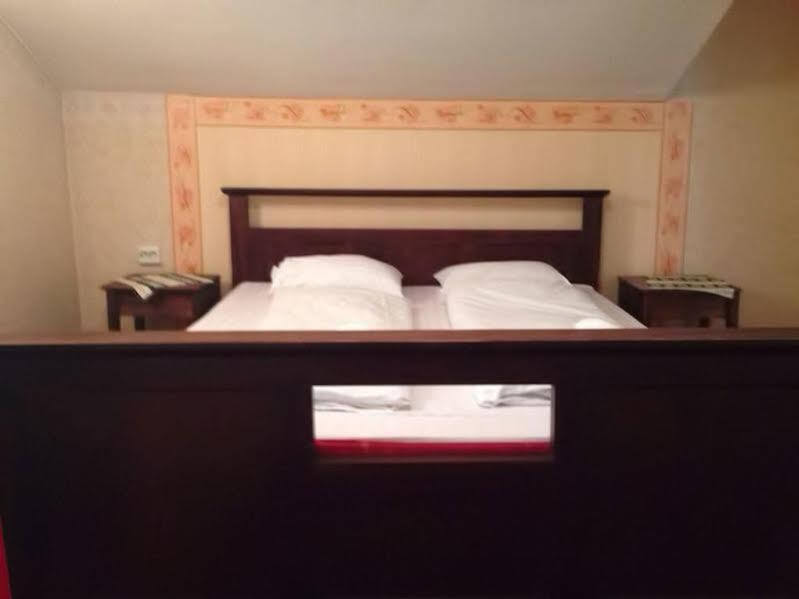 Sun Shine Apartments Jūrkalne Εξωτερικό φωτογραφία